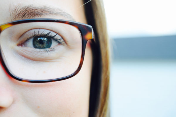 Does wearing glasses make your eyes weaker?